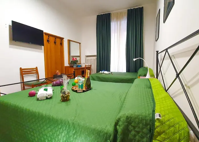 La Casa Verde Roma - Free Secure Parking If You Book 3 Nights Rom